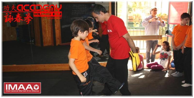 Kung Fu Bambini Academy Italia di Sifu Salvatore Mezzone Wing Tjun Ving Tsun Chun cinene artimarziali tradizionali e sport da combattimento Caserta accademia nazionale (8)